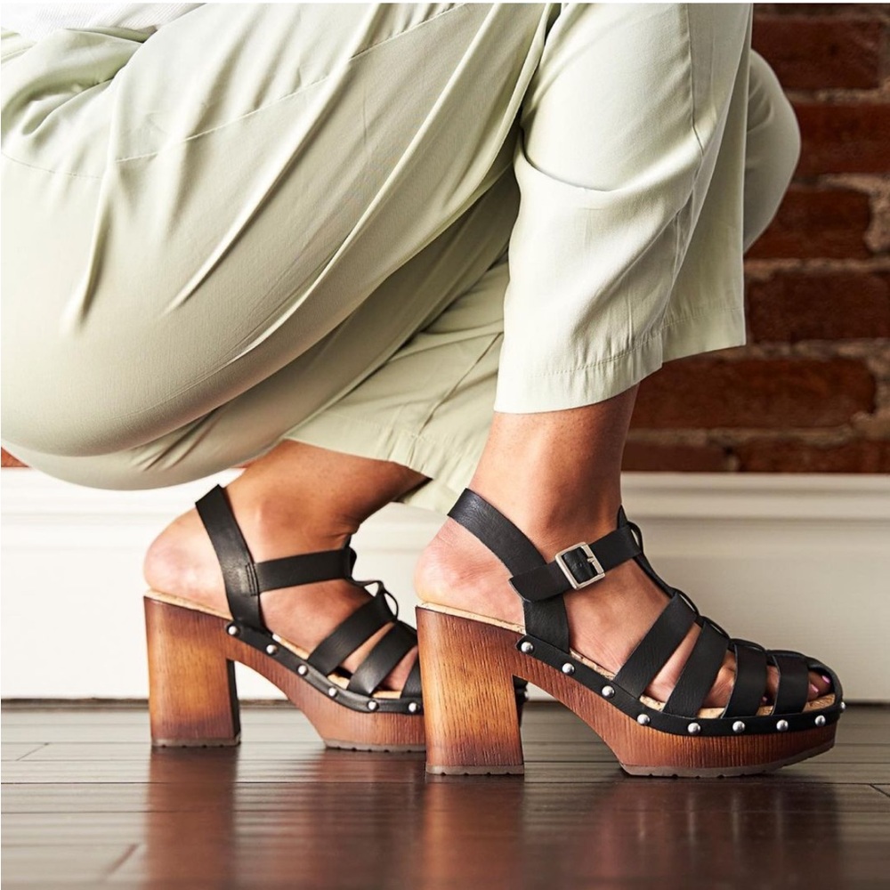 KORKS | NEW Whitney Platform Sandals Size 7